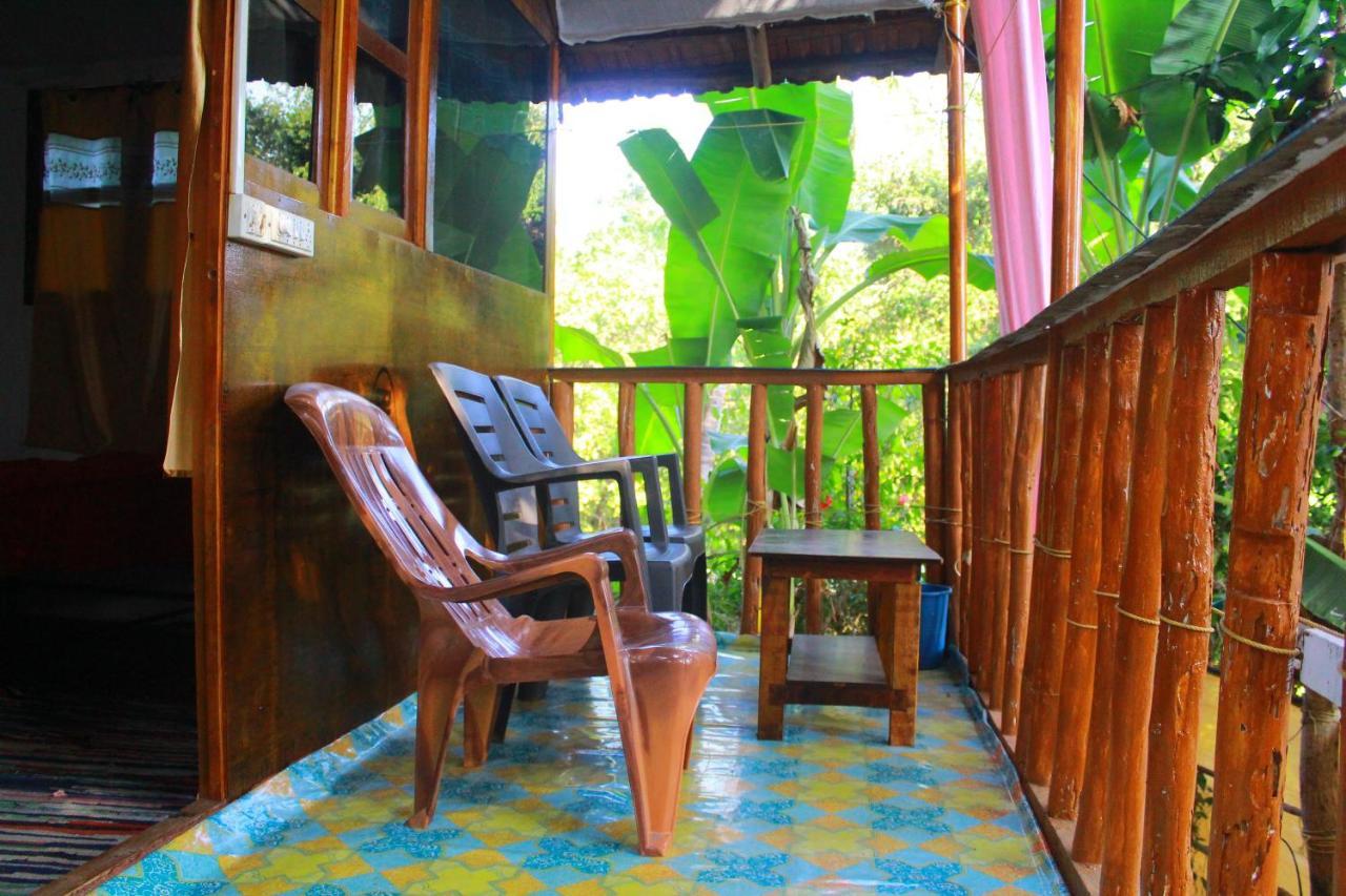ホテル Shiv Sai Huts カナコナ エクステリア 写真
