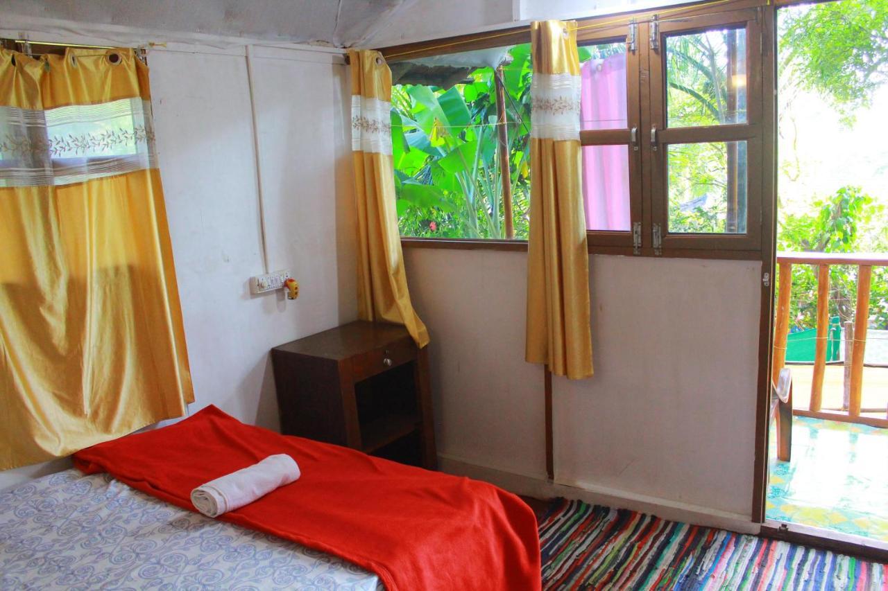 ホテル Shiv Sai Huts カナコナ エクステリア 写真