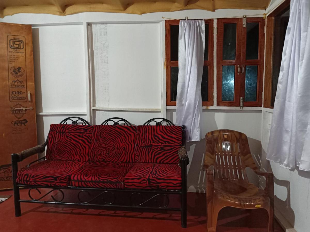 ホテル Shiv Sai Huts カナコナ エクステリア 写真